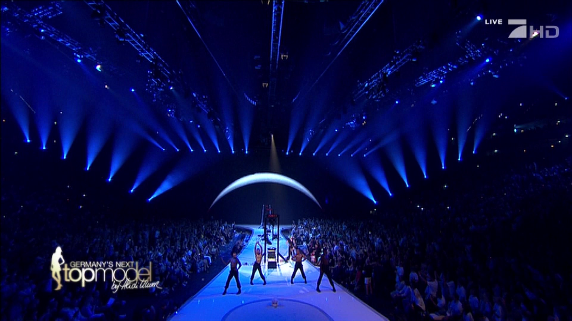 ladygaga德国选秀节目germanysnexttopmodelfinal的现场