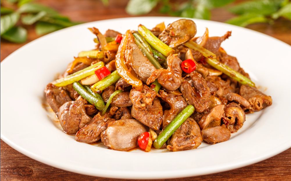 逛食记美食火爆鸡杂怎么炒才又嫩又入味