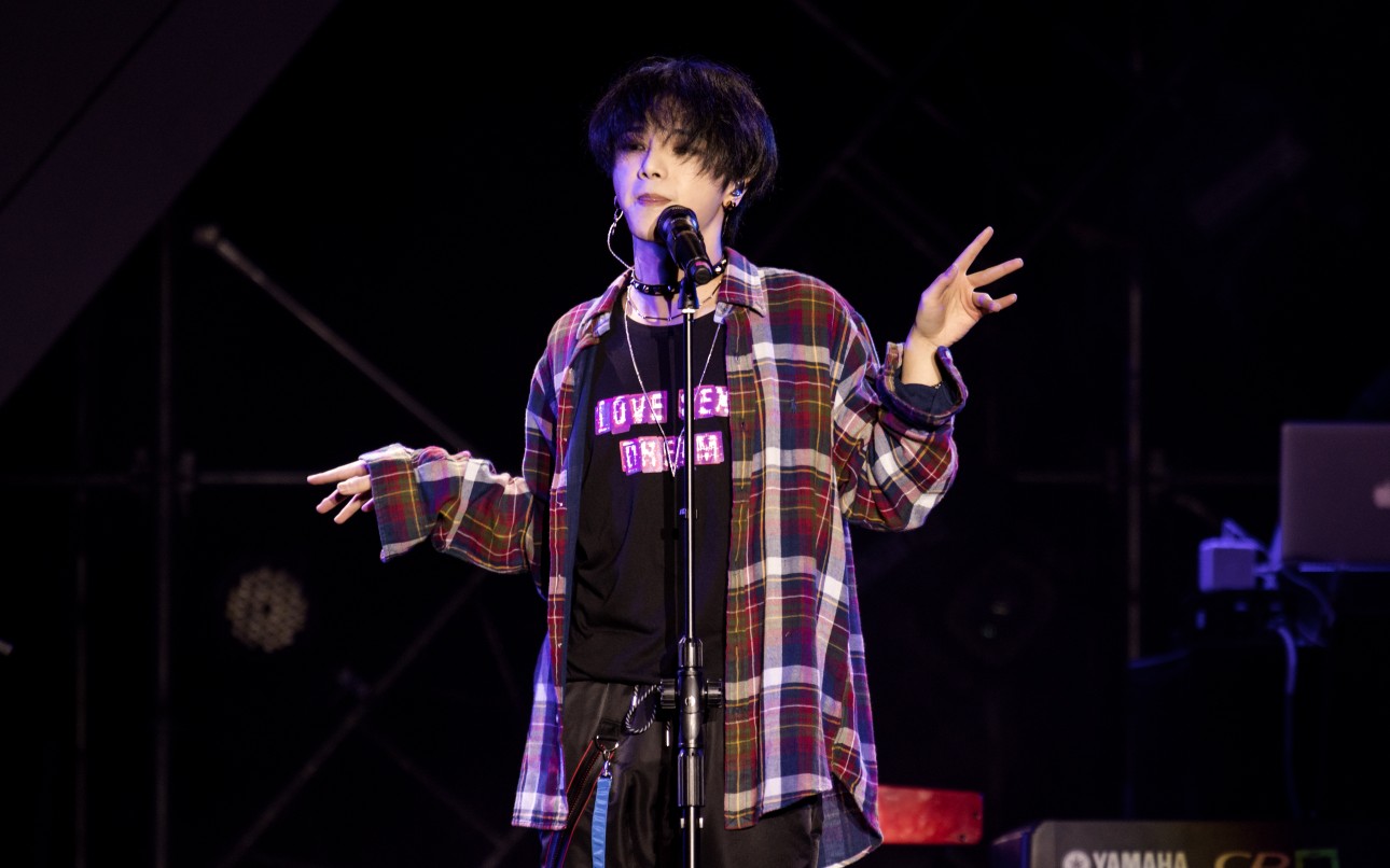 20190518华晨宇成都bbf音乐节《斗牛》前排高清画质饭拍