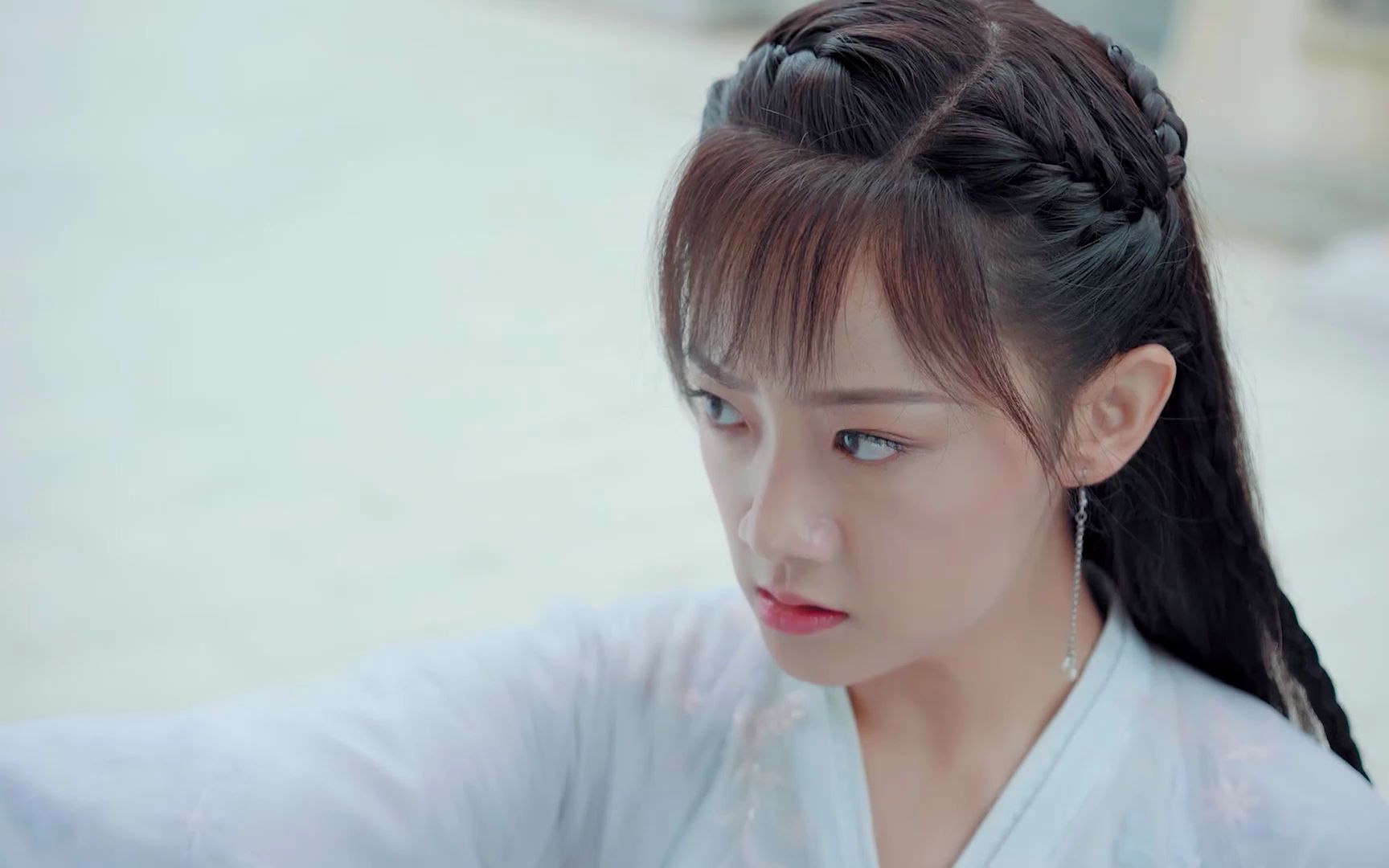 苏犹怜想尽办法要令牌,却被李玄暗中搞鬼.