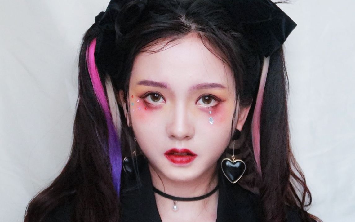 《怪女孩》徐艺洋仿妆 | 创造营仿妆 | 暗黑病娇女团妆容_哔哩哔哩