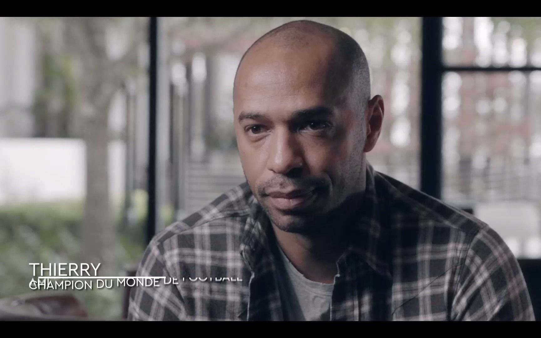 托尼ⷥ𘕥…‹:最后一击 Tony Parker: The Final Shot (2021) 中文字幕哔哩哔哩bilibili