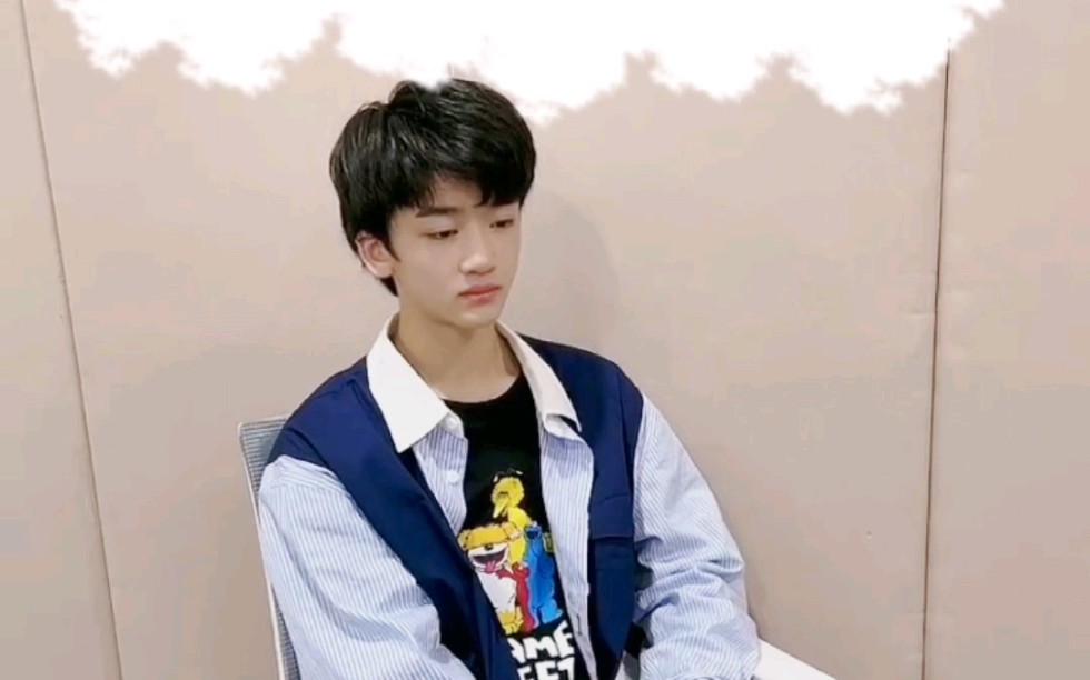 邓佳鑫十四岁初中生翻唱sosick