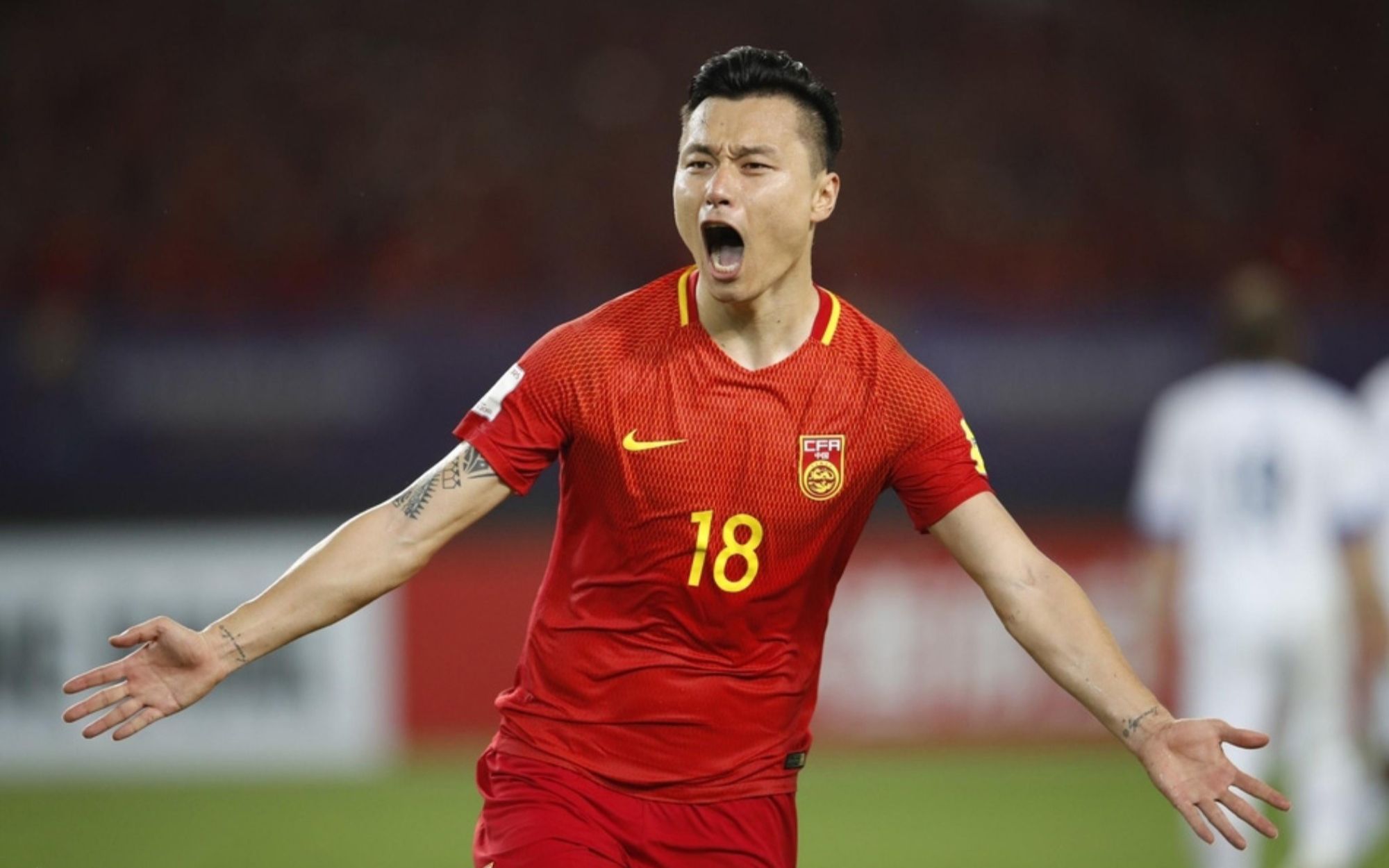 冯潇霆造点,郜林顶压力罚进.那时候的他们对于进世界杯是多渴望