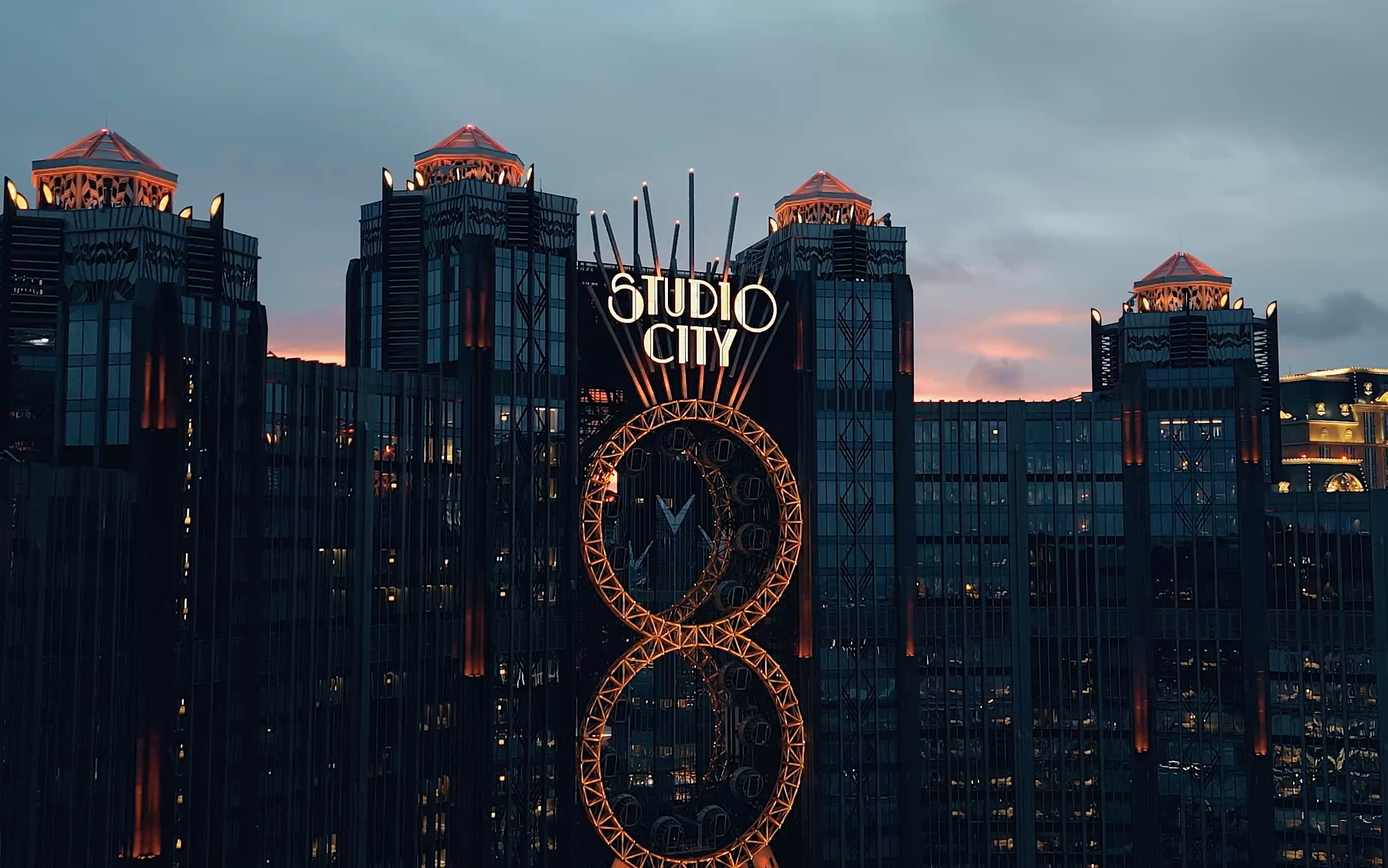 【澳门新濠影汇——体验城市生活】