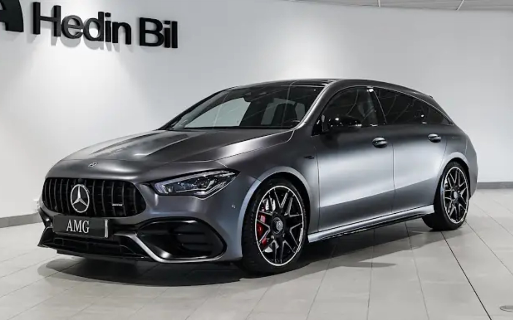活动  【新车速递】2021奔驰amg cla45s【熊猫桑的斯图加特记者时间】