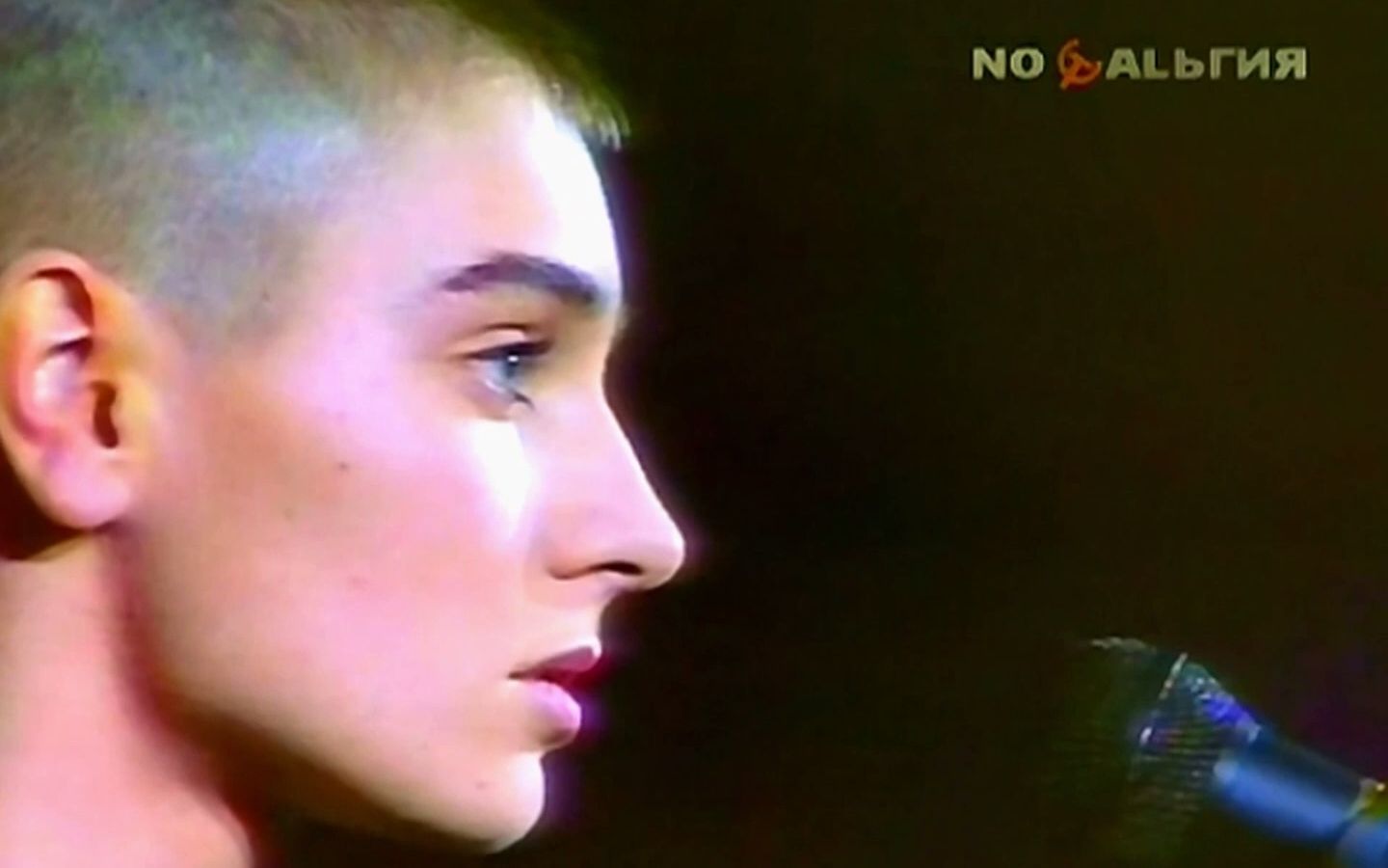 [图]【她无与伦比】Sinéad O'Connor - Nothing Compares 2 U 1990