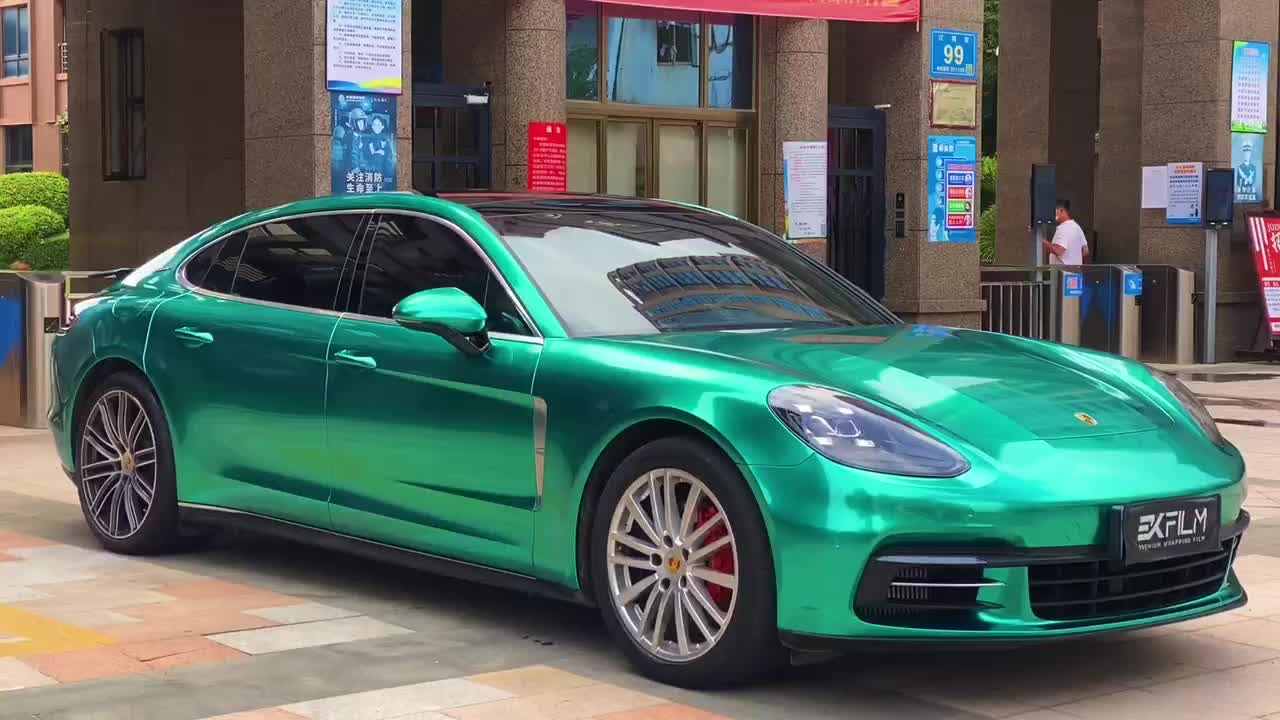 保时捷帕拉梅拉ek film-ek改色膜超亮金属祖母绿