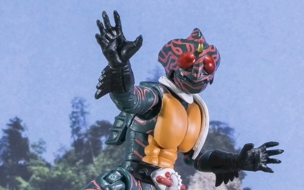 假面骑士亚马逊 ( 昭和篇,摩托,对比)