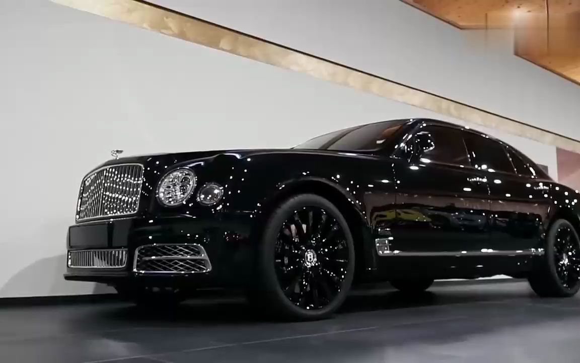 2020款宾利慕尚内红外黑奢华至极