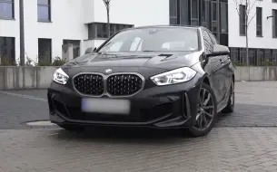 Download Video: M钢炮无限速驾驶 2023宝马BMW M135i xDrive 第一视角&沉浸体验评测 合辑