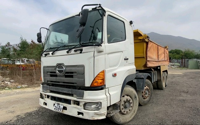 日野700fy自卸车