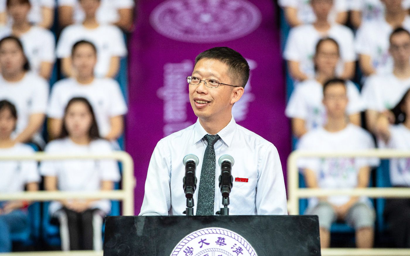 清华大学教授勉励新生:为什么高智商的人都在"自虐"