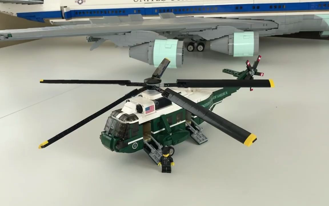 乐高军用直升机图片