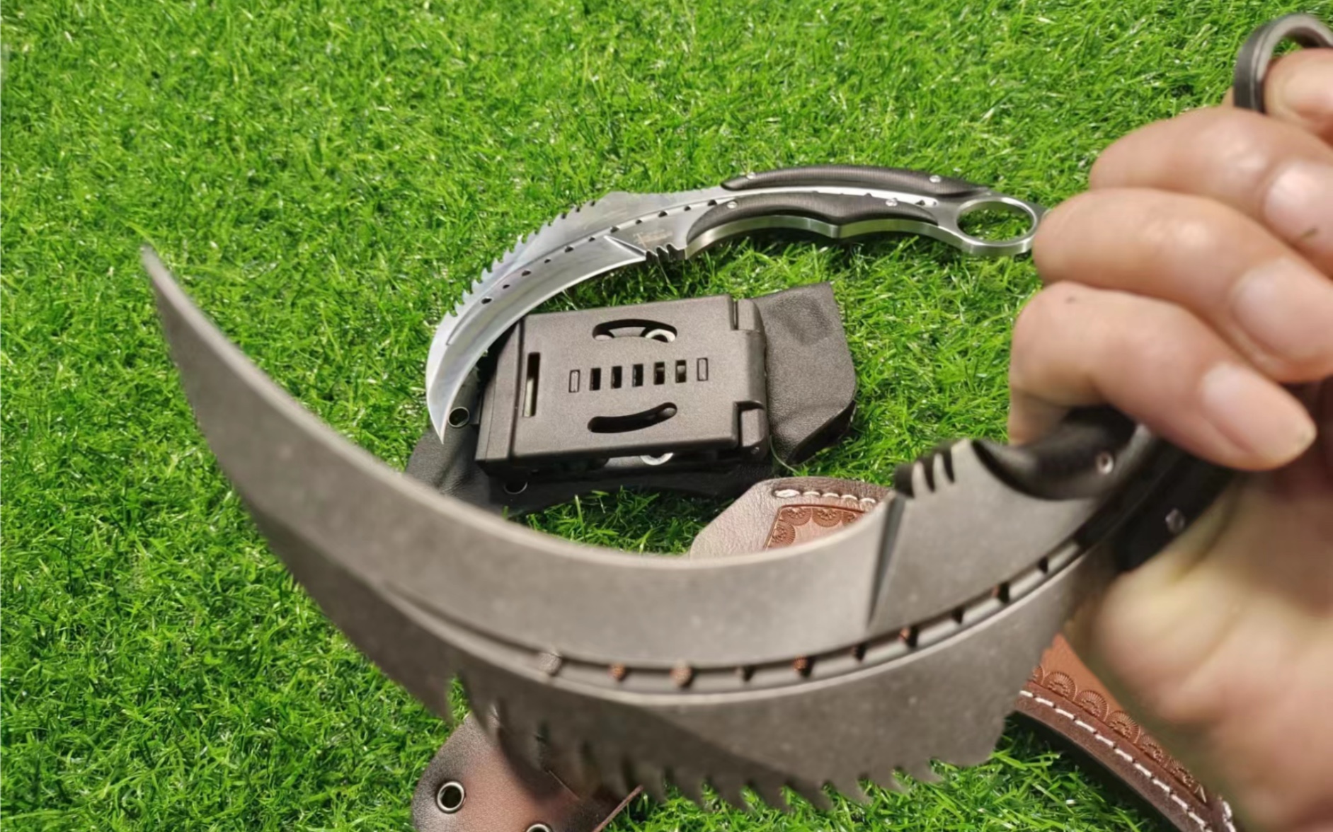 托德.贝格-征服者爪刀(石洗,镜面)