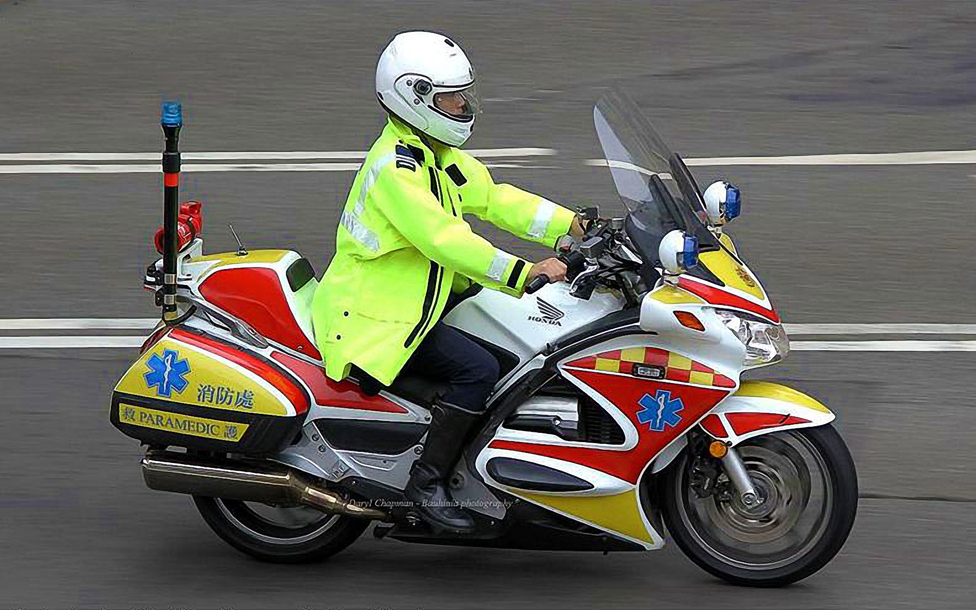 hkfsd香港消防处救护摩托车出警合集