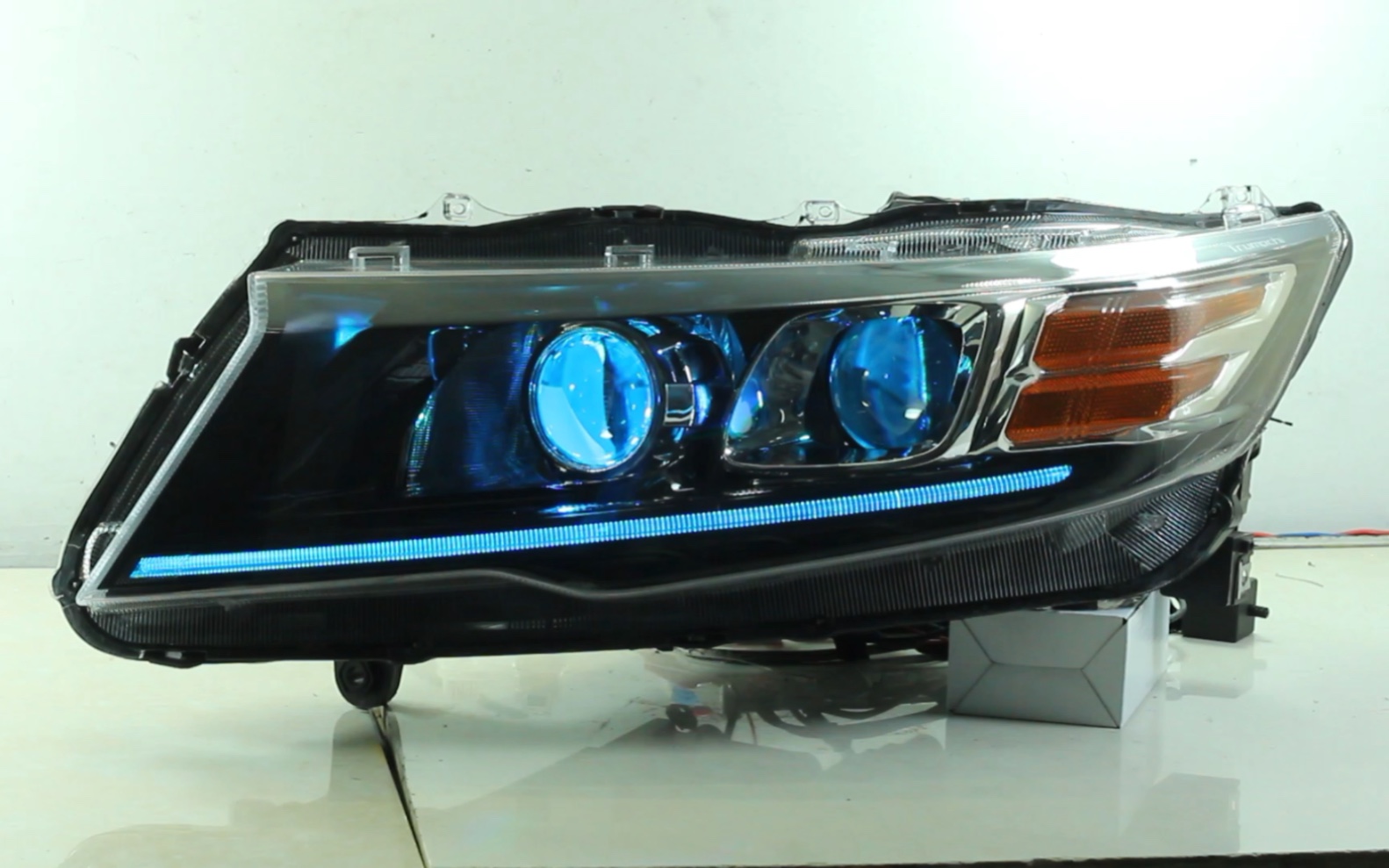 适用于传祺gs3大灯总成改装led双光透镜恶魔眼日行灯