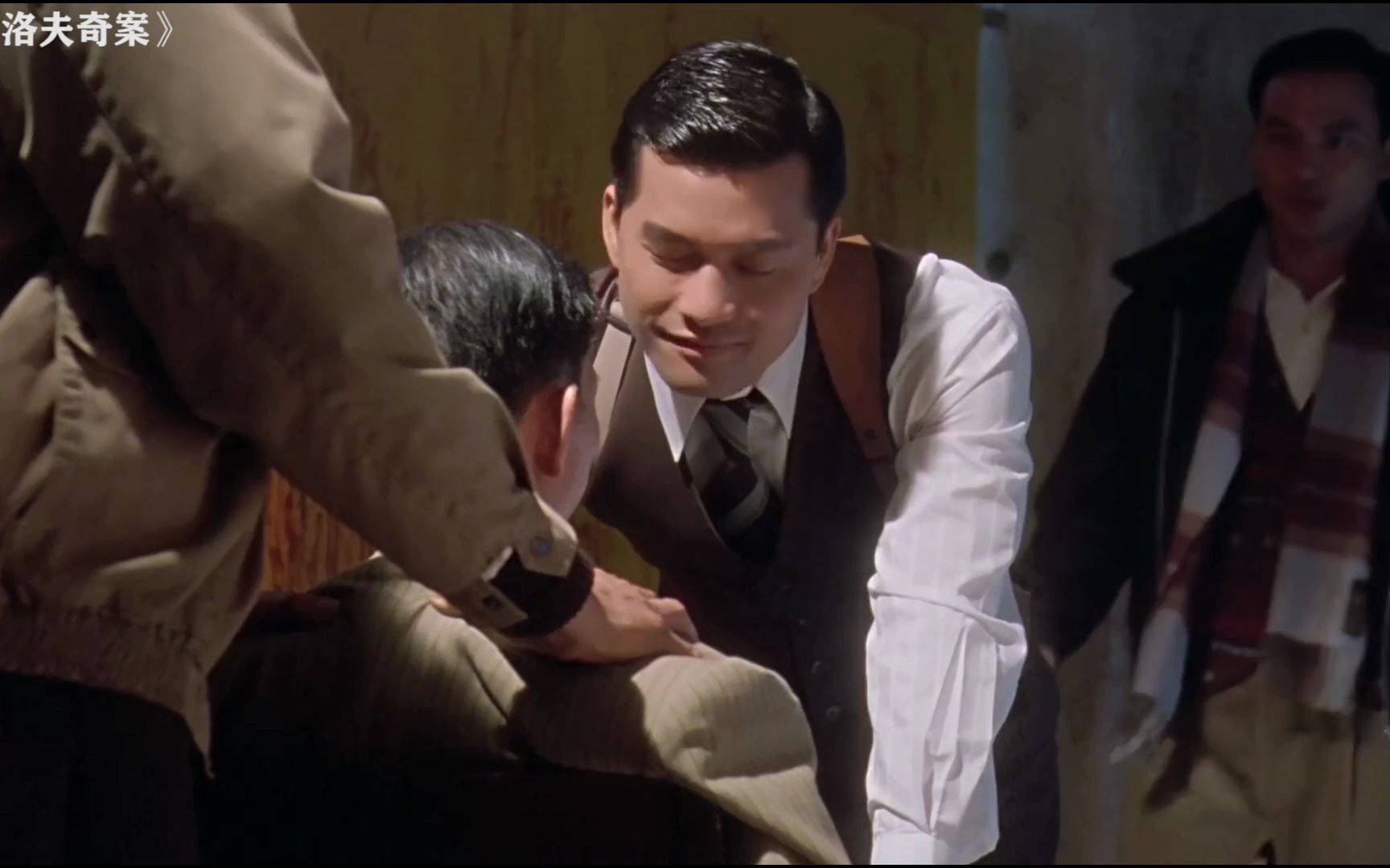 李洛夫奇案警察我只服吕良伟一晚查封了三百多个档口太狂了