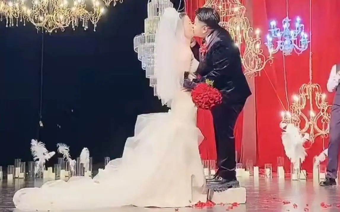 百年好合!张喆婚礼part(婚礼上的清晰版纪录片已更)_哔哩哔哩_bilibili