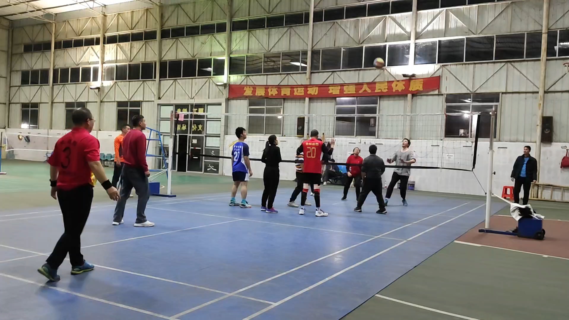 气排球:湿冷冰冷冷冬夜里的最后一局(国标气排球)20231219国标气排球