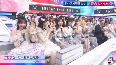 愛音　　松井玲奈セット 高柳明音】親友松井玲奈との仲良し密着2ショットにファン歓喜