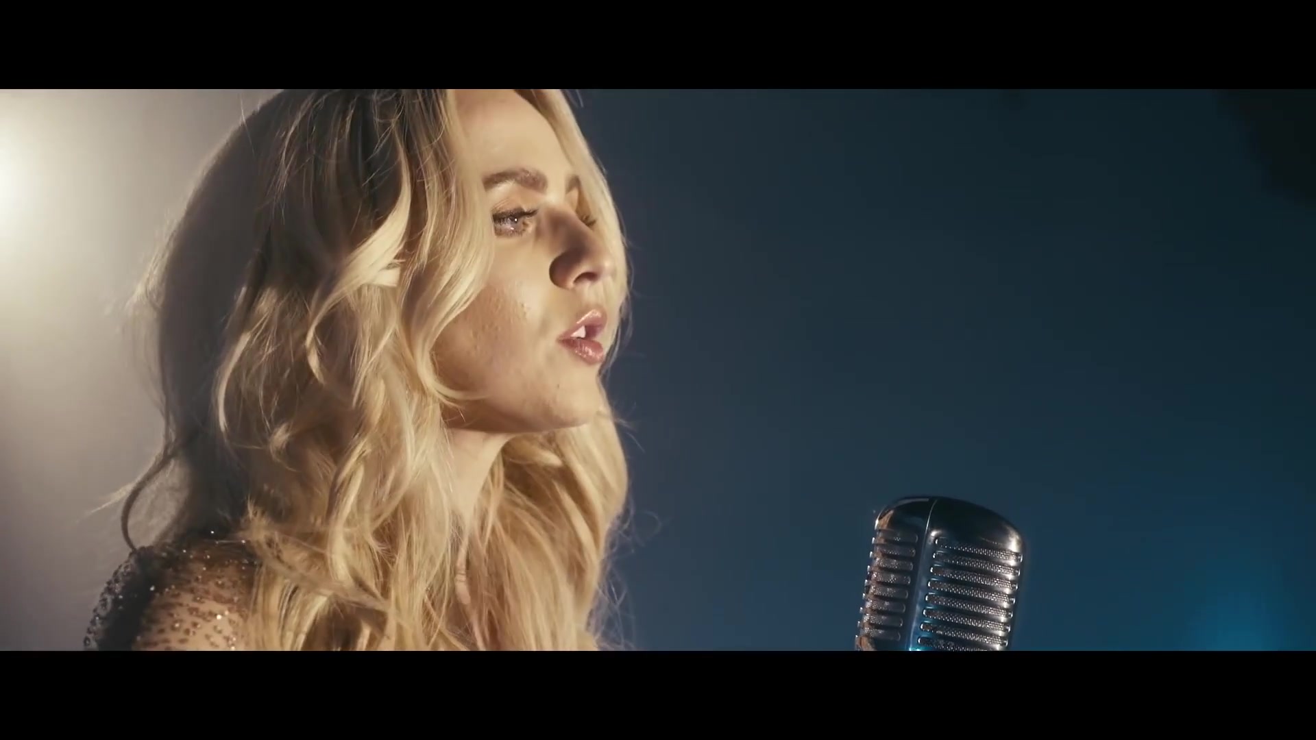 madilyn bailey - are we falling in love