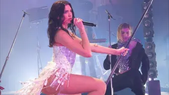 Download Video: Dua Lipa 啪姐现场live爱了爱了