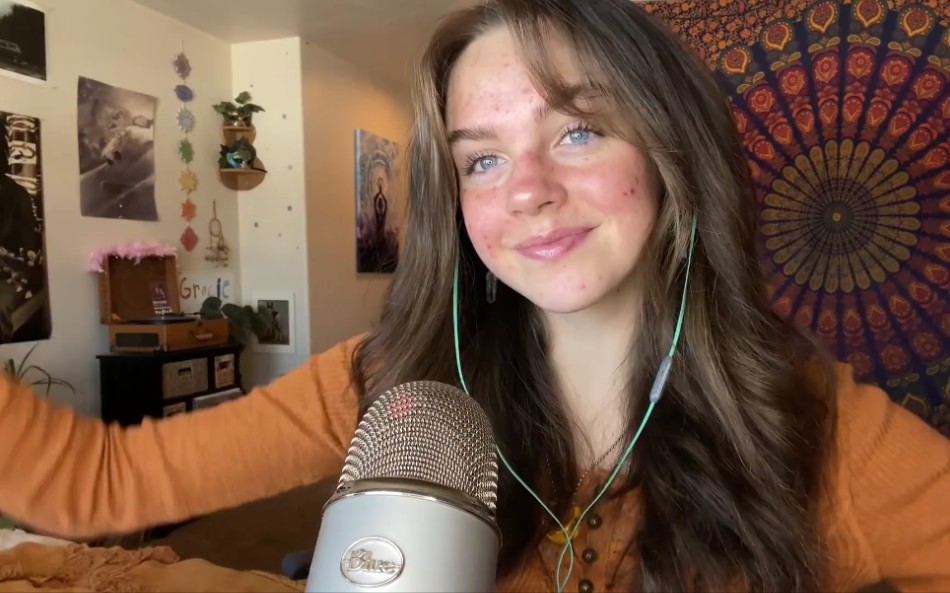 【21岁童颜姐姐已成年gracie k】你喜欢的触发器已成年