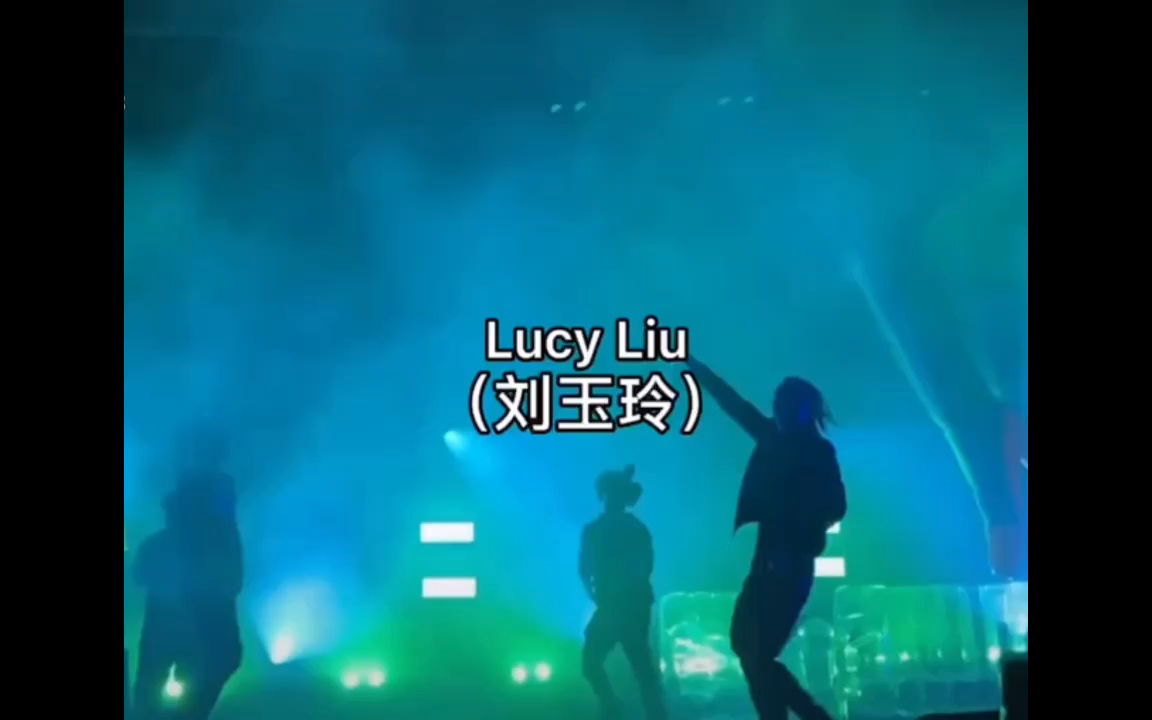 [图]“Lucy Liu你把我给迷住你的存在是上天的礼物”