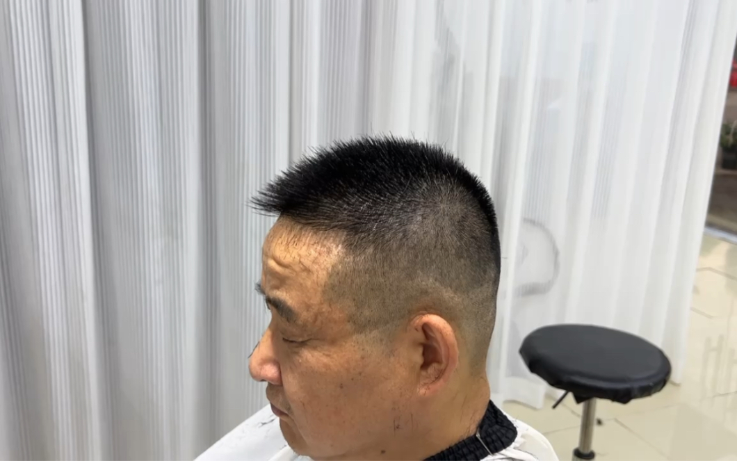 沉浸式剪碎发第一视角分享长度比例为美感#零基础剪发教程 #碎发