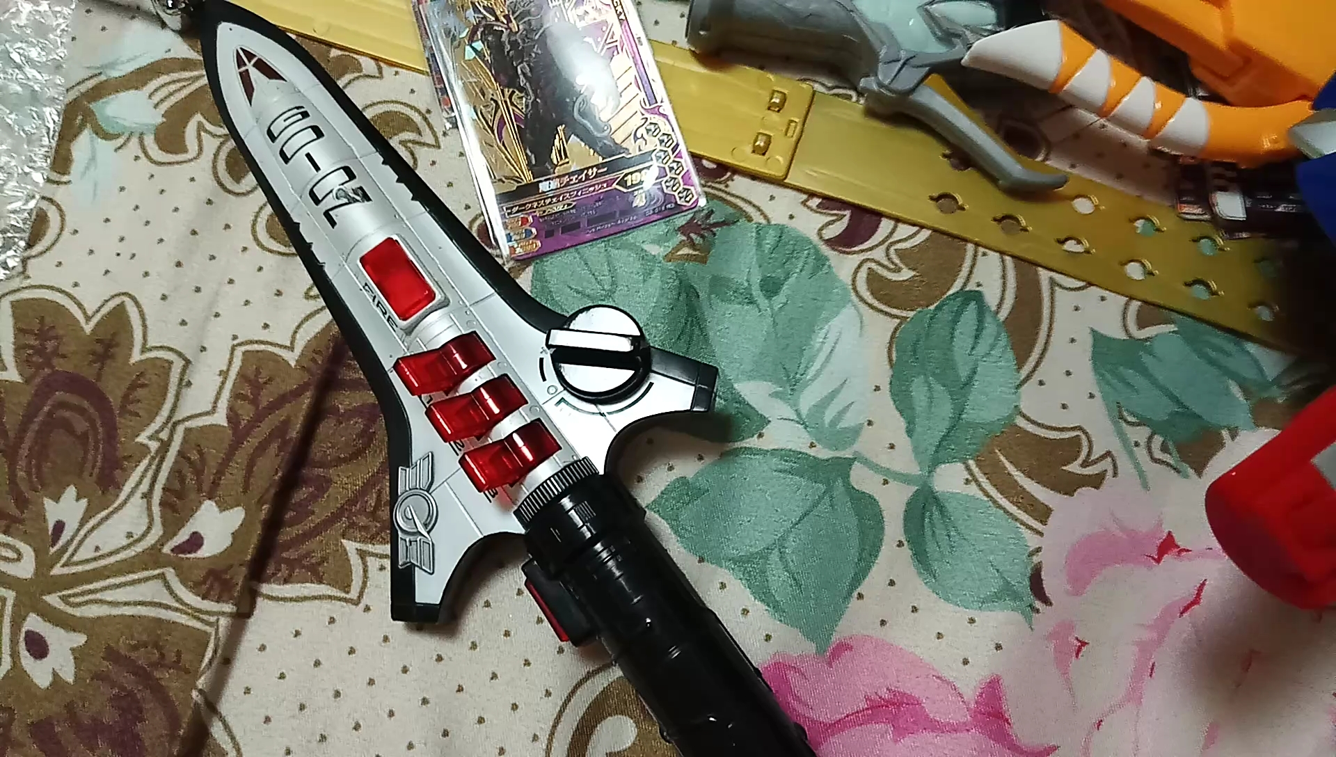 假面骑士fourze武器的原型?