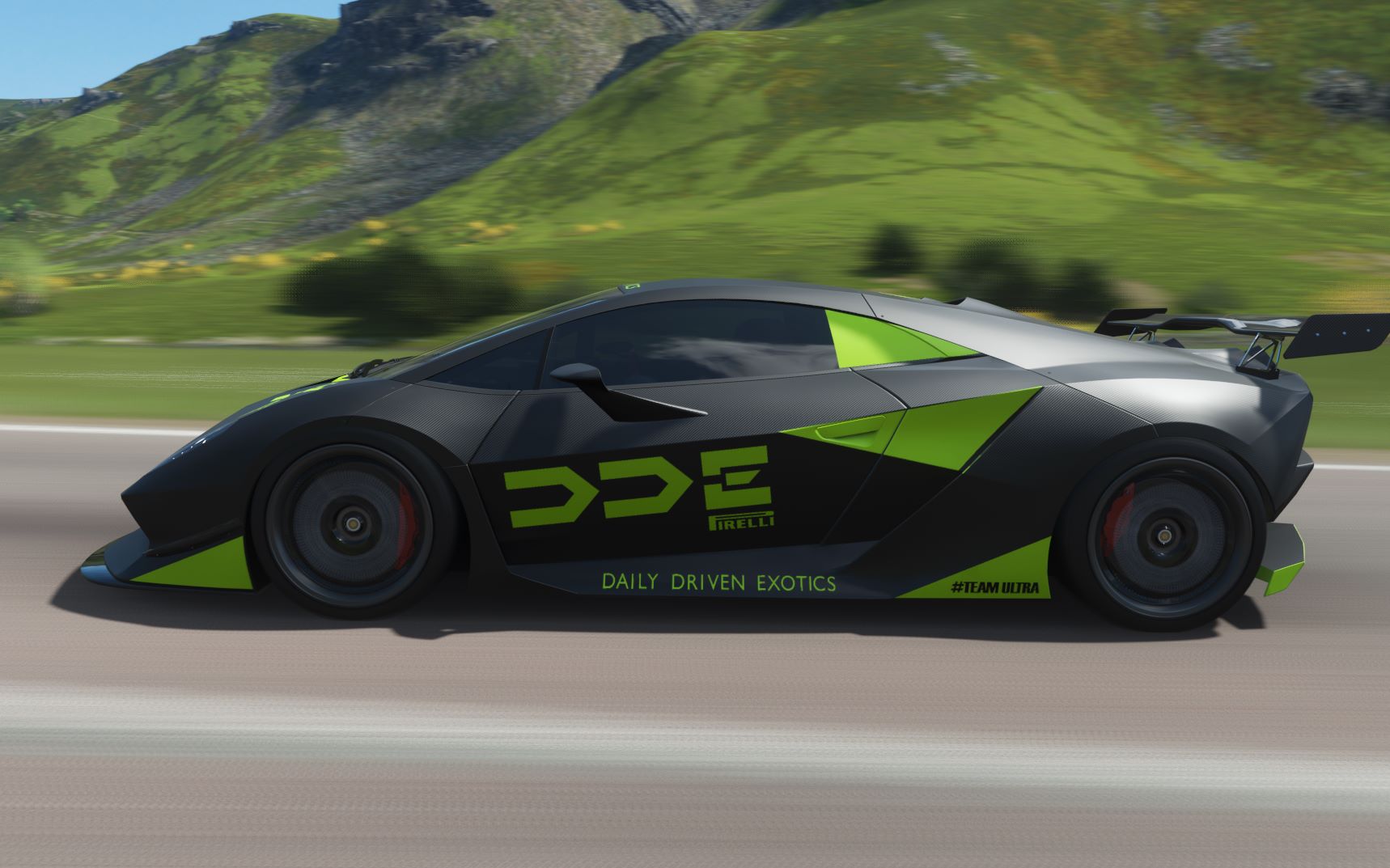 原谅绿兰博基尼第六元素7分04秒自动挡大战歌利亚!极限竞速地平线4