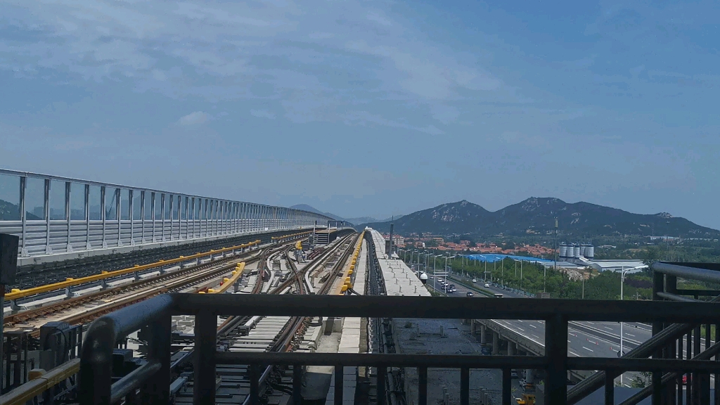 【新咖】青岛地铁11号线庙石站鳌山湾方向出站