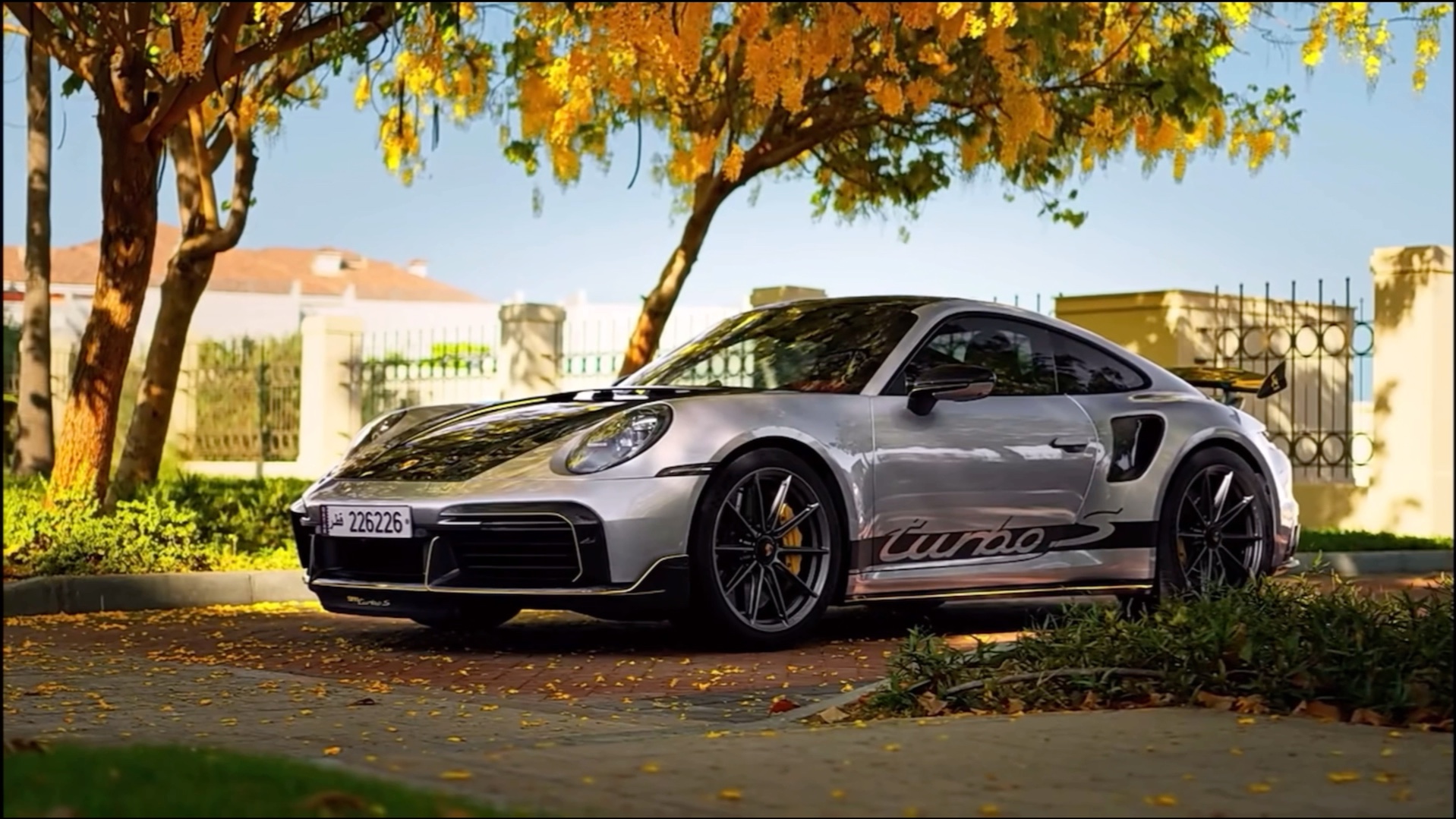 porsche 992 turbo s carbon kit