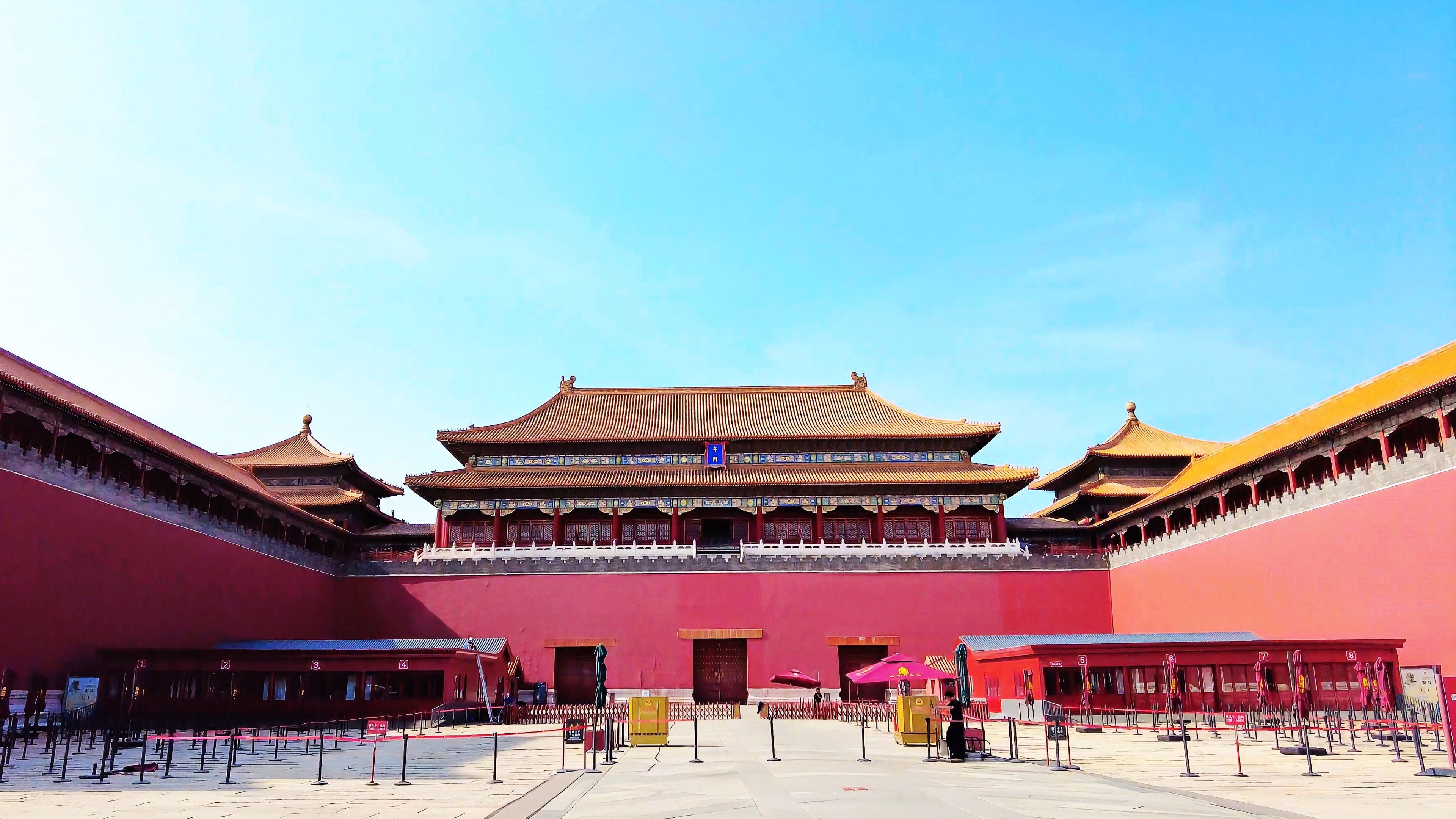 故宫午门,东西雁翅楼,午门广场,午门是故宫五道门中的第三道门!