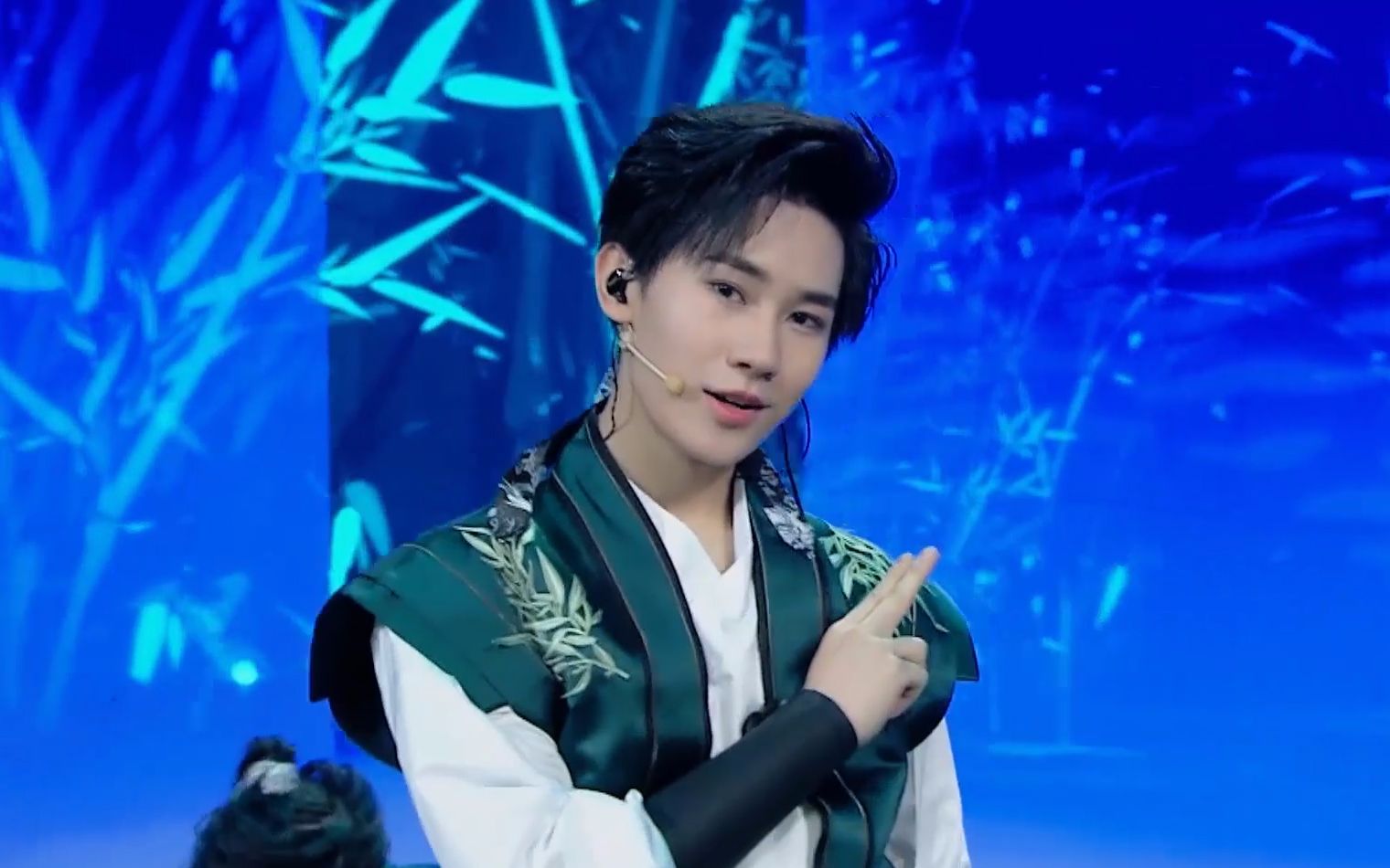 时代少年团张真源tnt少年onfire第七集张真源cut