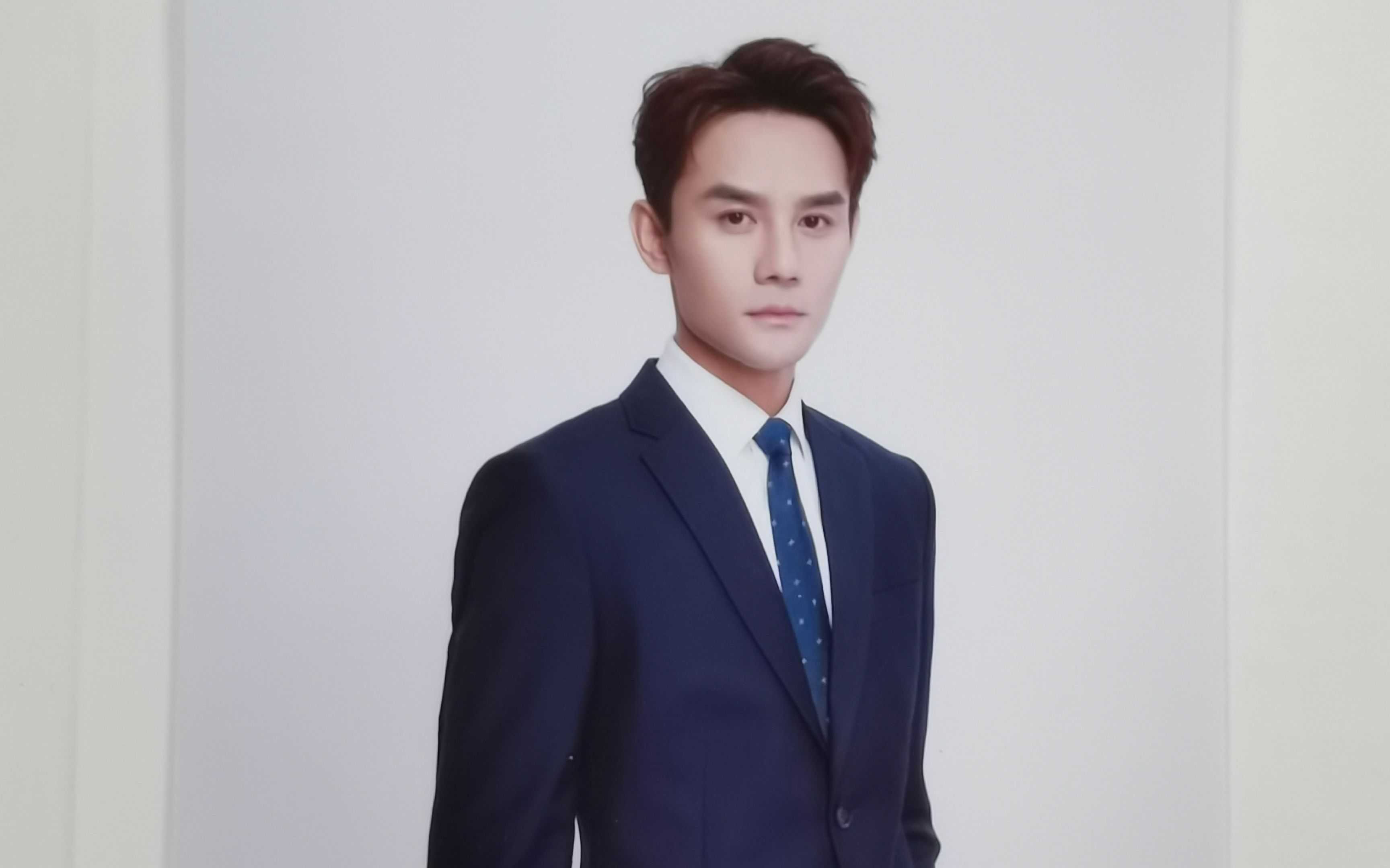 王凯向风而行纸飞机杀青寄语20220126