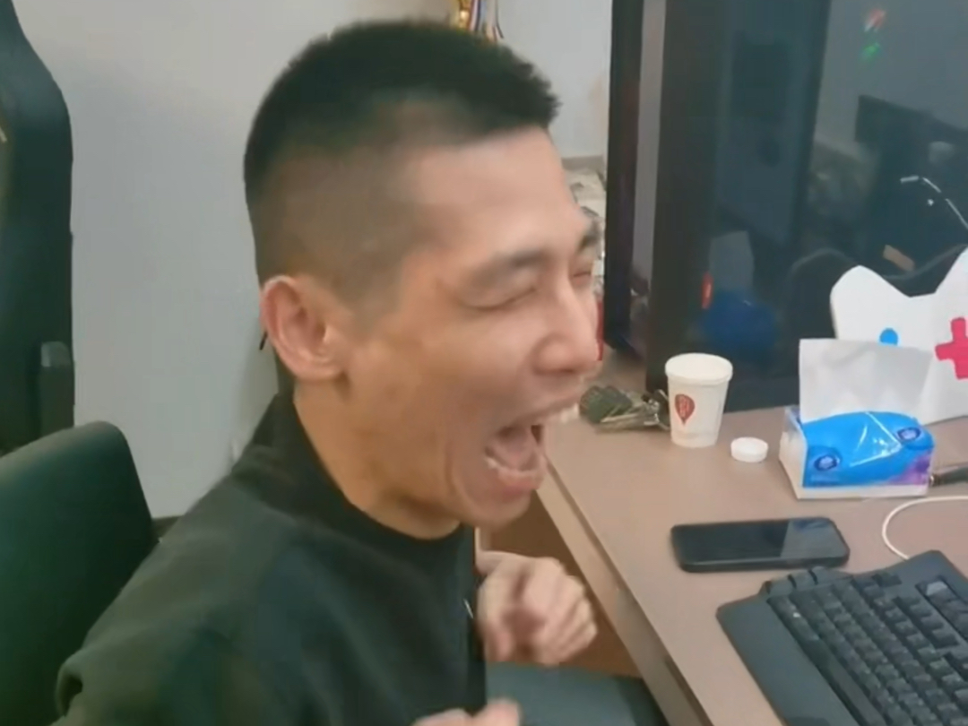 大旭啊,增幅19成功你开心吗?宝哥:你看看他酸的那个样!