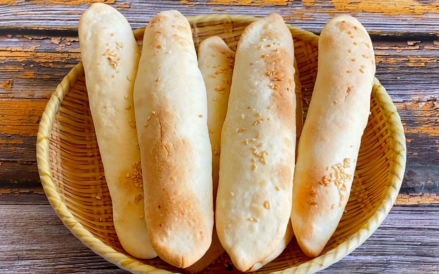 空心烧饼,早点摊卖1元一条,三丰教你在家做,比棒米条还好吃 【三丰