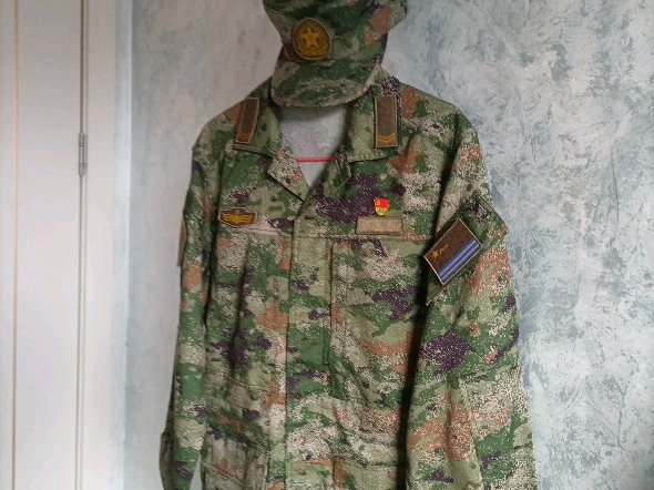 21式星空迷彩服展示