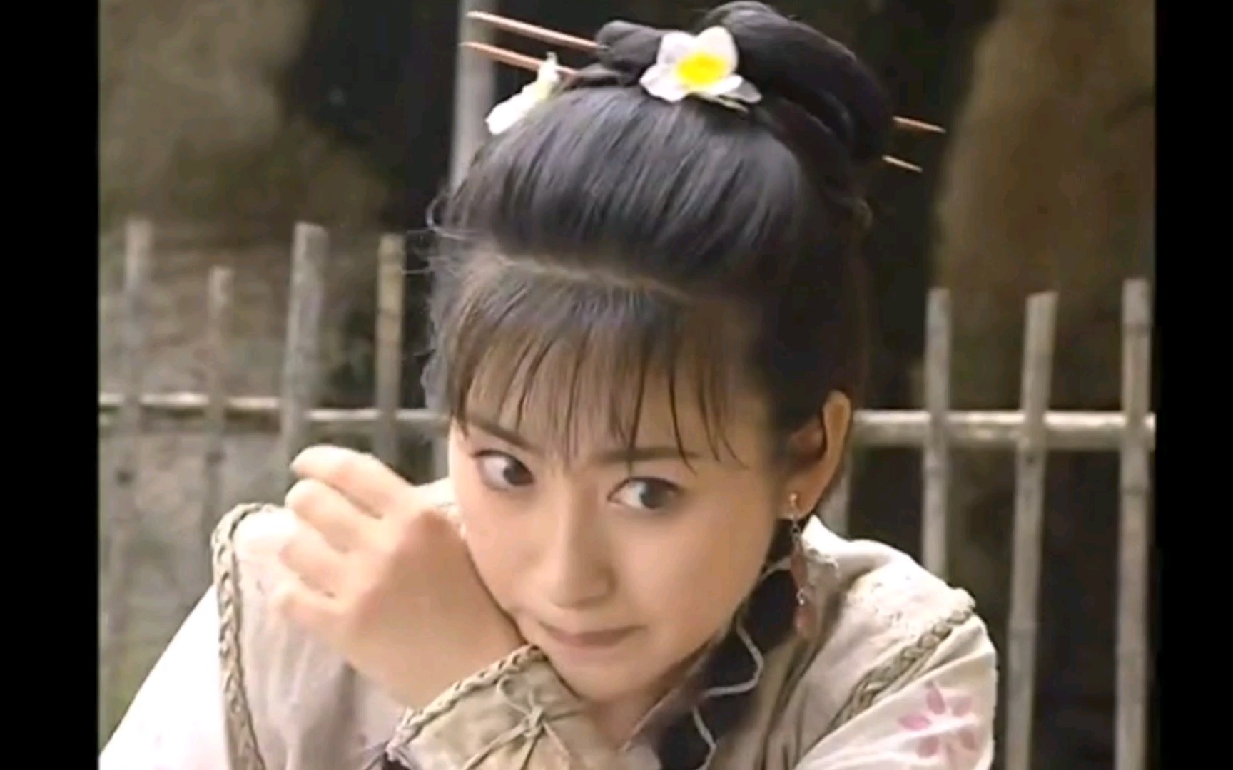 少林武王昙志-小妮混剪(生活太苦,需要点甜)—2京哥就这样被当成"猎物