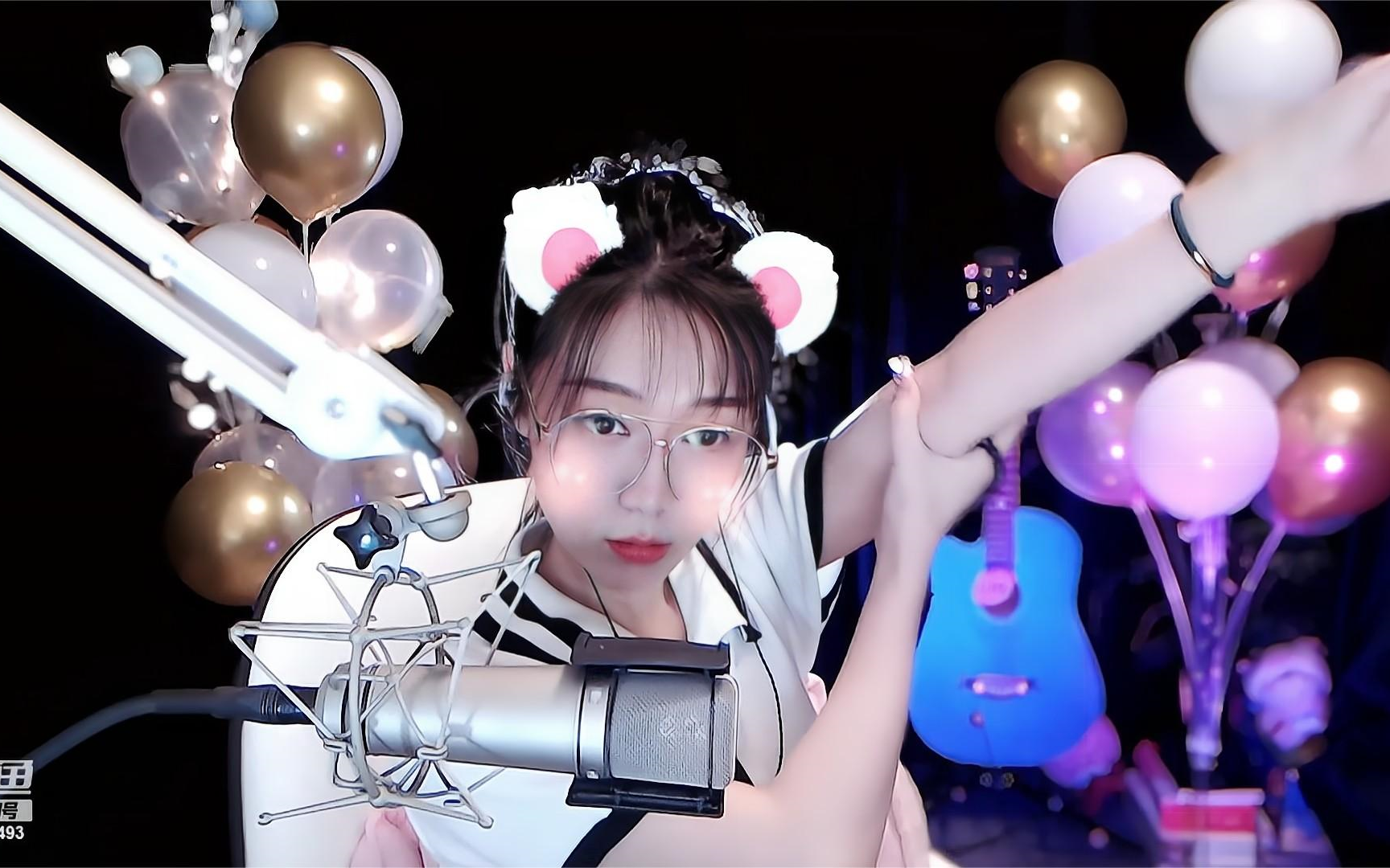 3【小阿青】直播翻唱 爱情,盗墓笔记人间十年,海底,慢冷,玫瑰,亲密