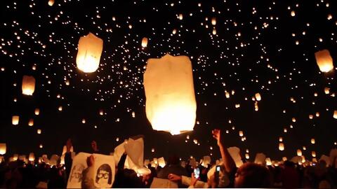 再黑的夜 都会迎来黎明 就算晴空突然转阴 也远比黑暗更加明亮 哔哩哔哩