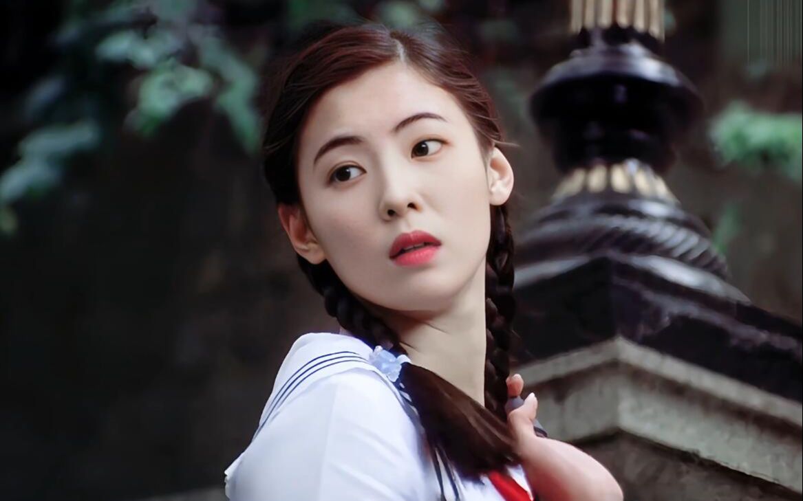 裴珠泫早年电影中的清纯女神形象