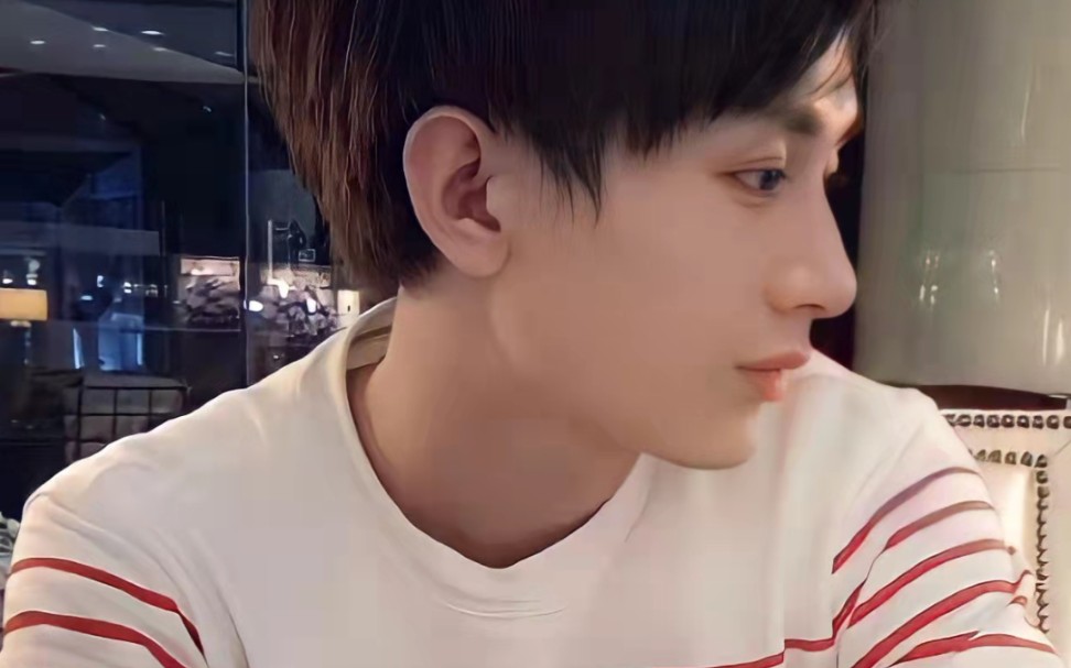 成毅侧颜杀卡点,血槽已空!