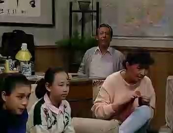 《我爱我家》 第02集 老傅同志反攻倒算,开始列举其他家人的缺点哔哩哔哩bilibili