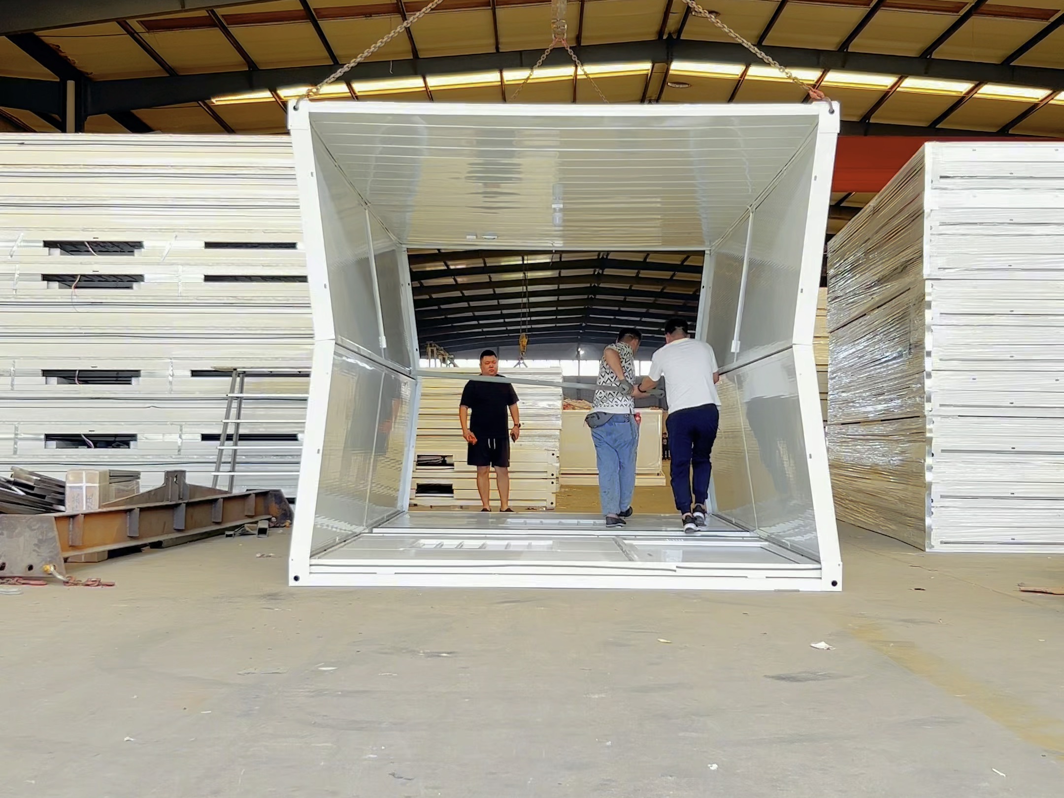 【亿隆折叠房小张】最新视频来袭,快来看看吧!