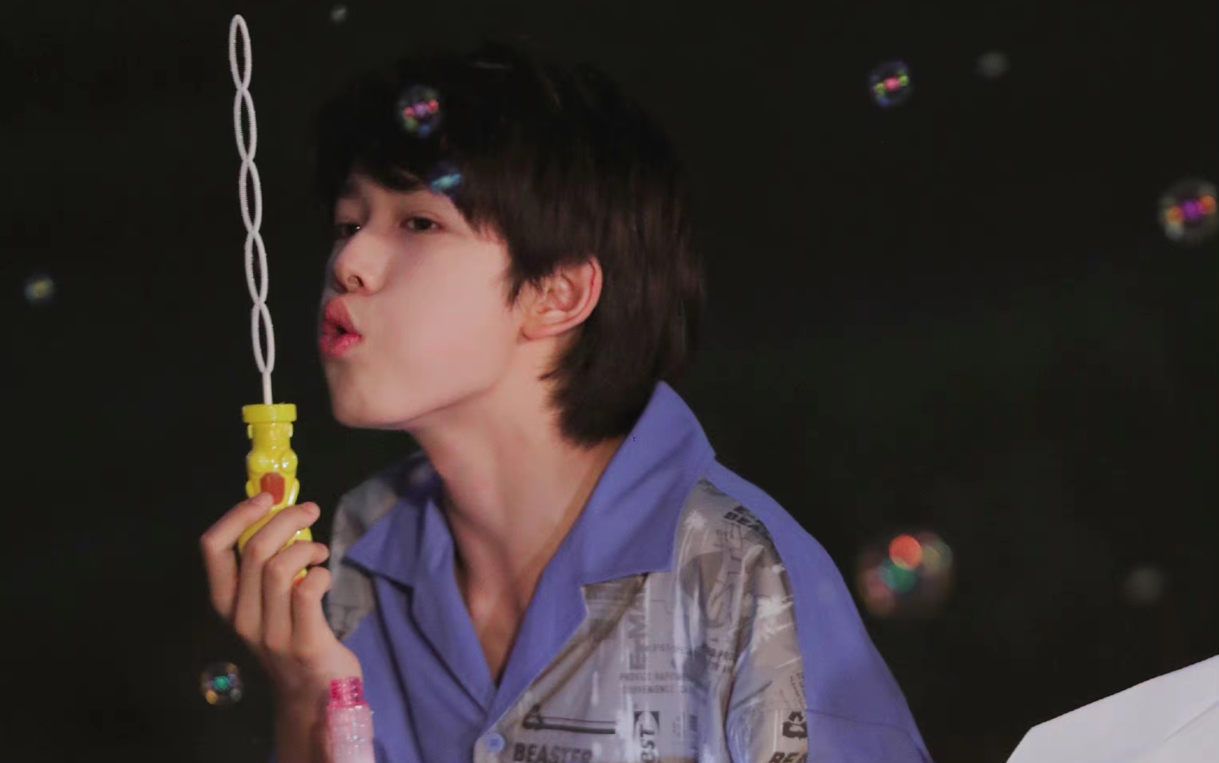 【张极】养成系的两年,什么都变了又好像什么都没变.生日快乐!