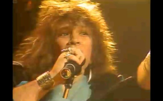 [图]传奇流行金属乐队Bon Jovi 1984年日本东京演唱会现场实录