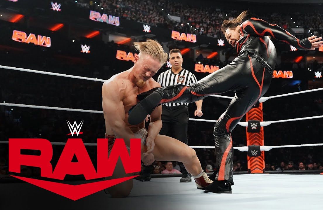 【RAW1611】他就是那条狂龙 NXT冠军伊利亚德拉古诺夫击败中邑真辅哔哩哔哩bilibili